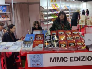 PLPL 2024 - L'editrice Maria Cristina Martini allo stand MMC